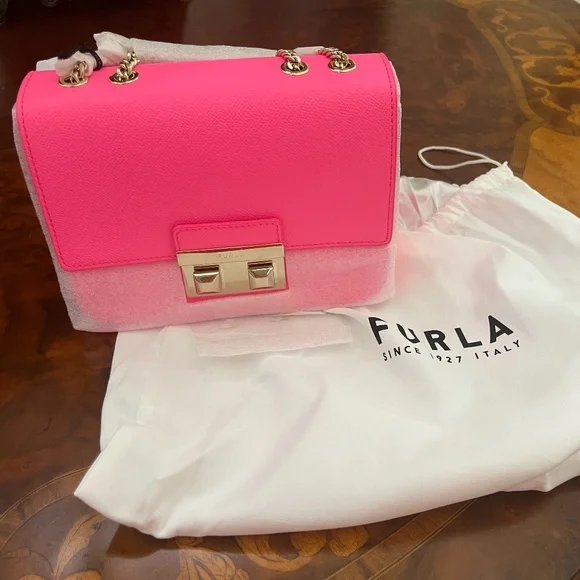 NWT Furla Mini Crossbody Bella Fuxia Fluo - Picture 1 of 7
